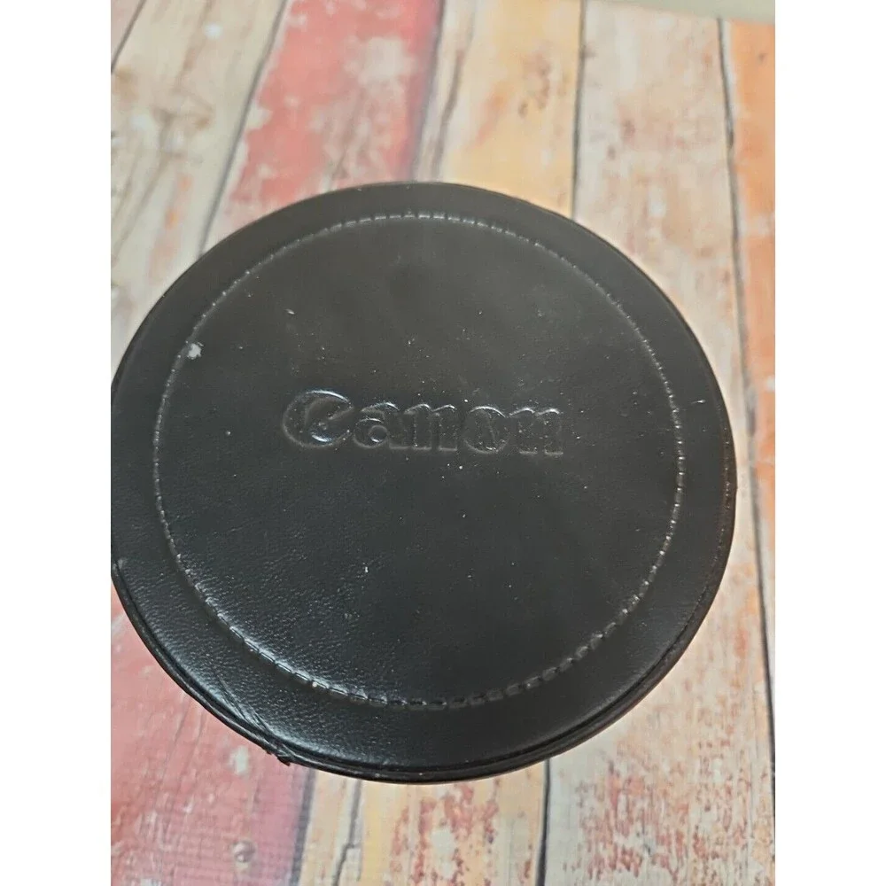 Canon LH D14B leather case for EF 17-35mm f2.8 L Lens With Strap
